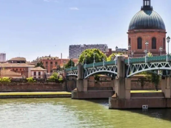 Bordeaux Garonne River Lunch Cruise